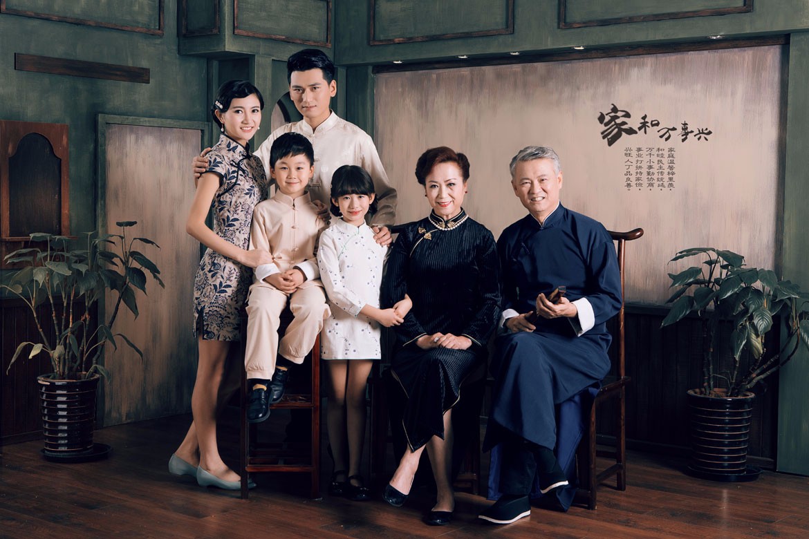 亲子全家福  